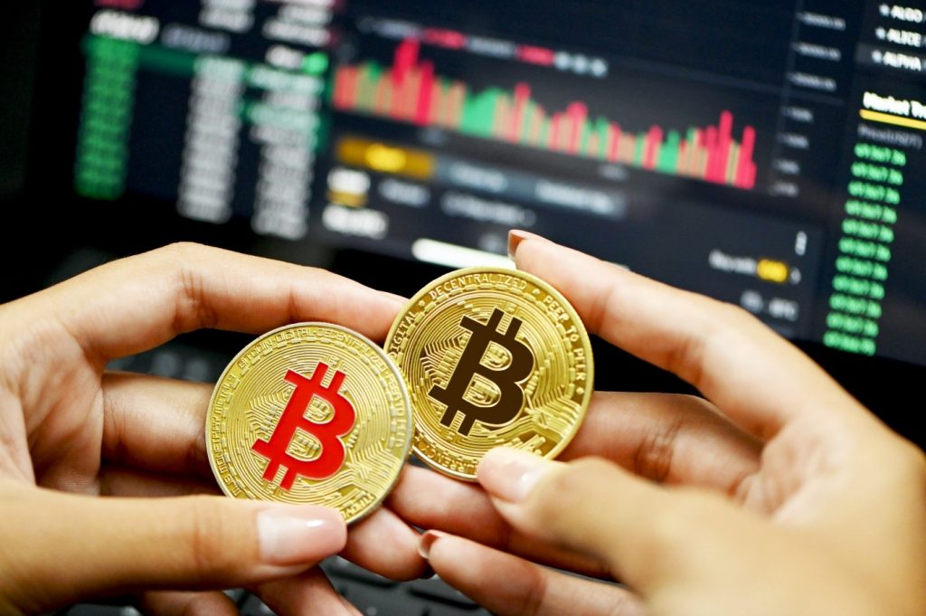ทำไมผู้คนถึงคิดว่าค่าของ Bitcoin จะกลายเป็นศูนย์