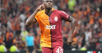 Chelsea given Victor Osimhen transfer green light as Napoli chief drops January hint